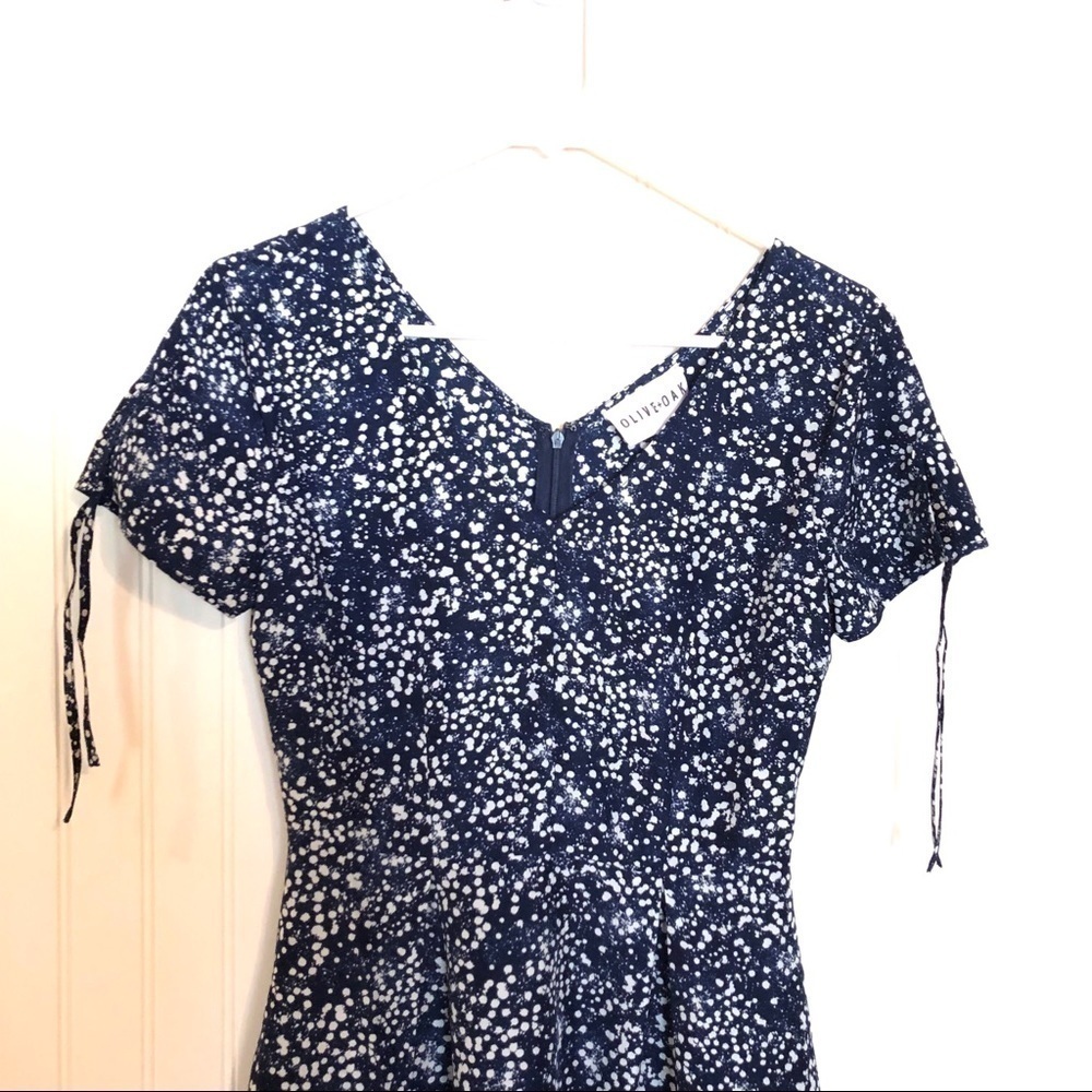 NWT OLIVE & OAK Navy Blue Dress - Picture 3 of 8